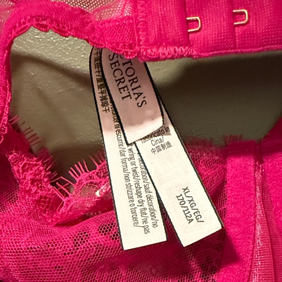 Victoria's Secret Fuchsia Lace Chemise - Picture 4 of 4